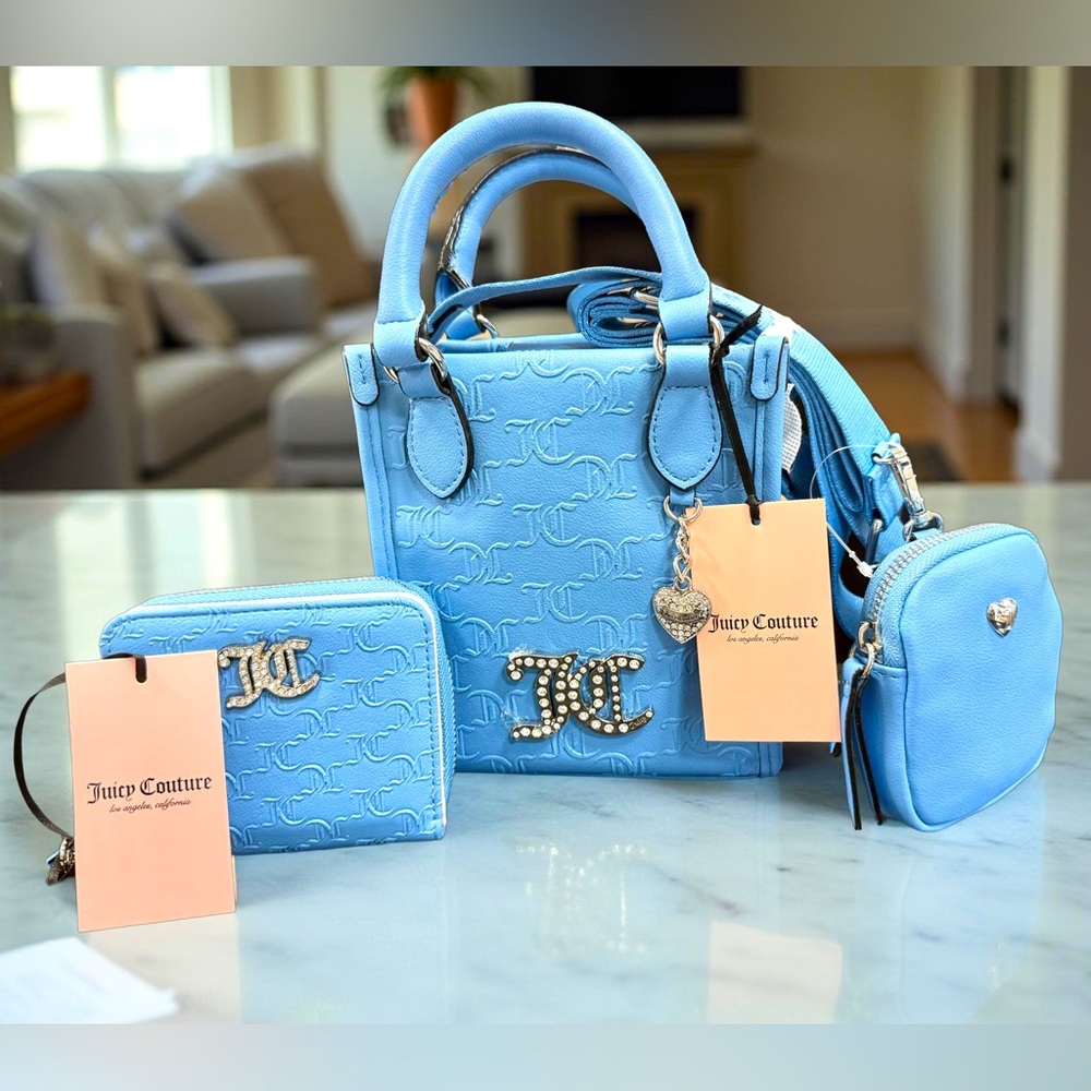 Juicy Couture NWT Beautiful Blue & Silver Crossbody Wallet & Bag Set (P168) - Picture 2 of 12